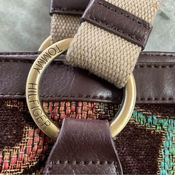 Tommy Hilfiger Tapestry Floral Embroidered Purse Leather Boho Shoulder Bag - Picture 6 of 9